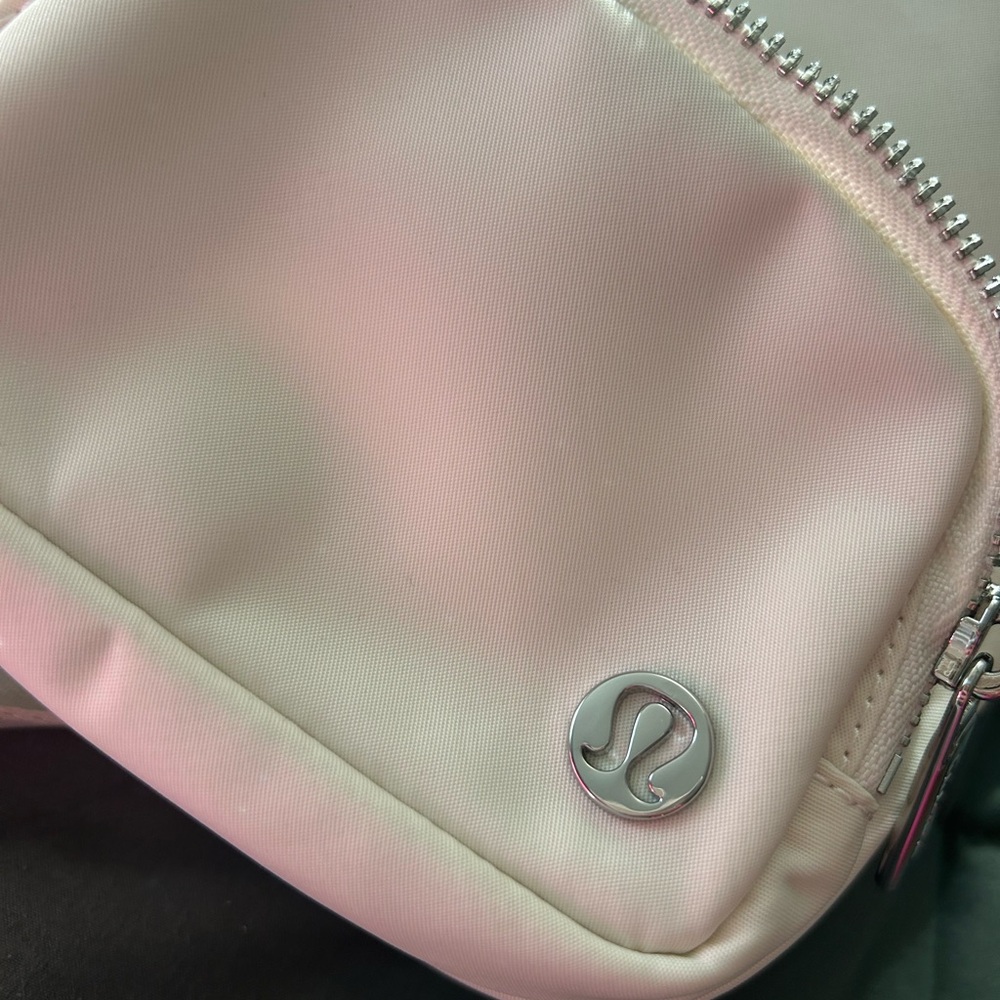 Lululemon Light Ivory sling Bag - Picture 8 of 11